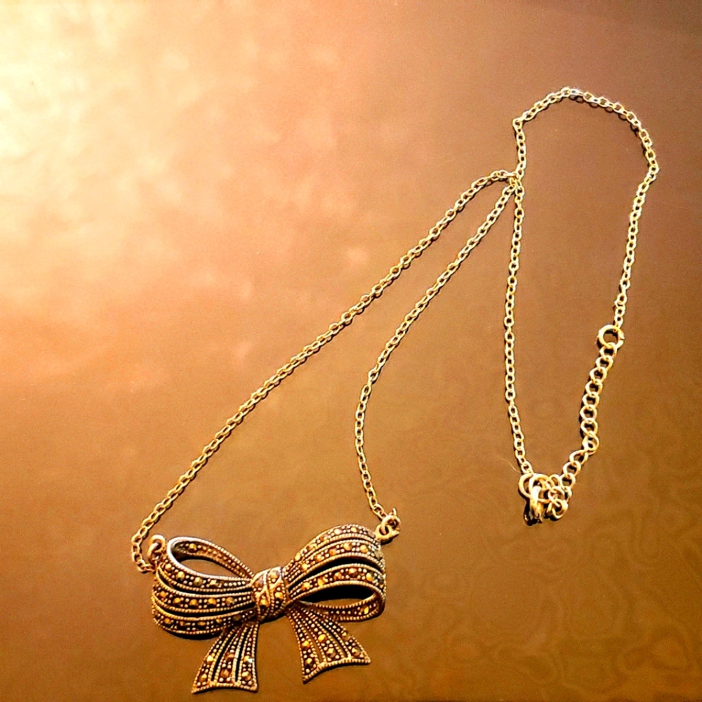Retro Sterling & Marcasite Sculptural Bow Necklace